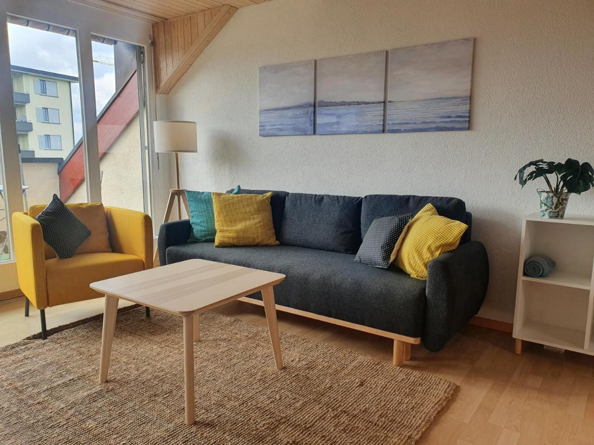 Ferienwohnung Mit Ausblick クロイツリンゲン エクステリア 写真